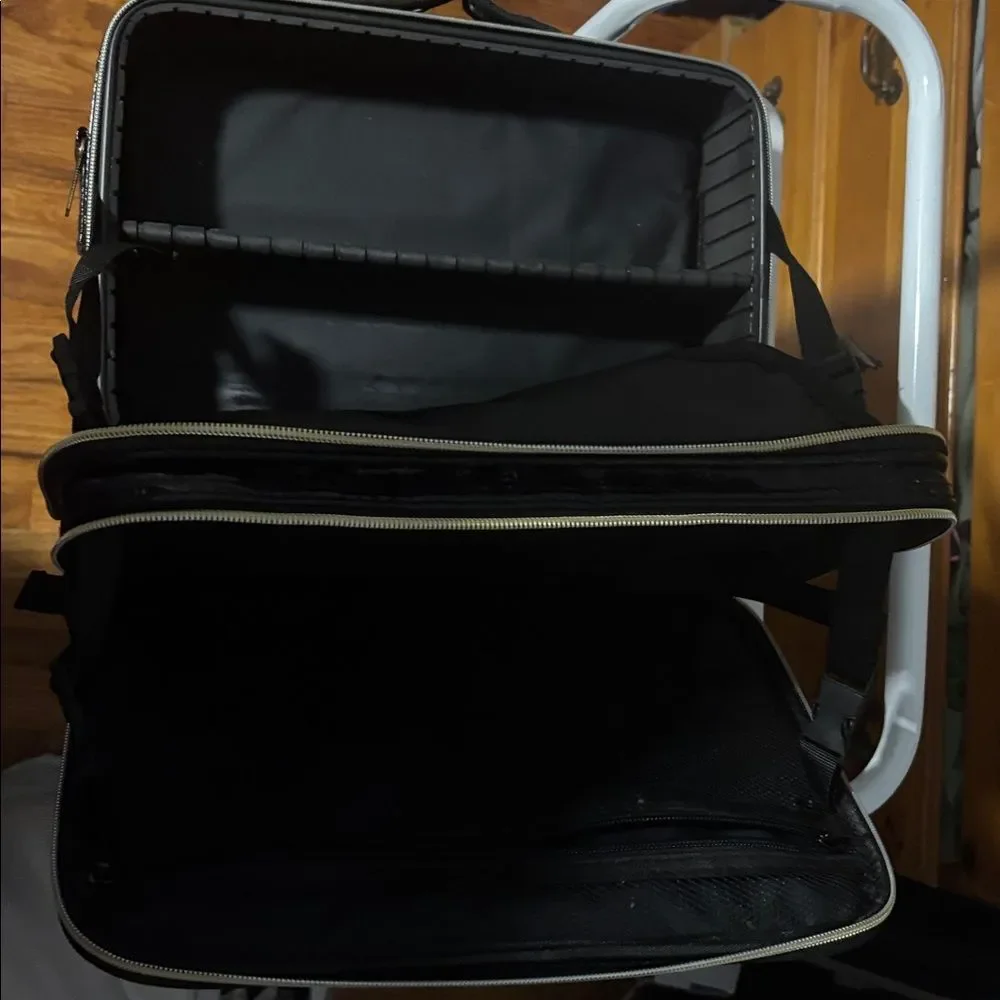 Relavel Travel Makeup Train Case Portable Makeup Case Organizer EUC